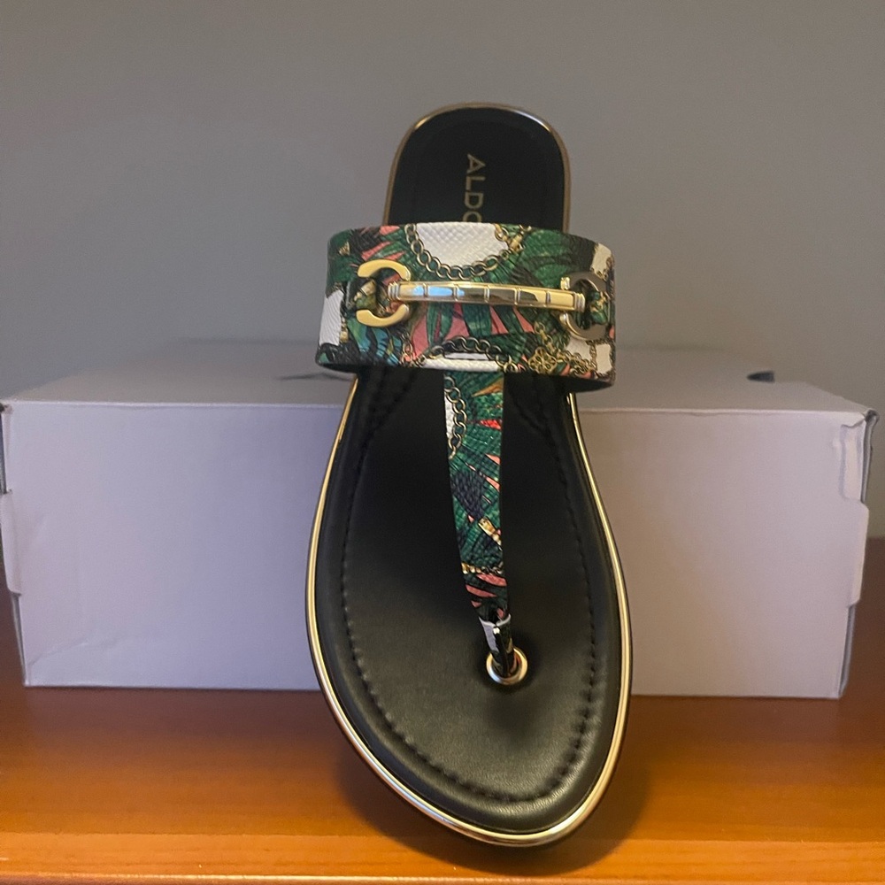 Aldo Deverena Sandal (never worn) original box